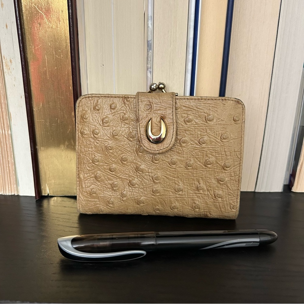 Vintage Bond Street ostrich leather kiss lock wallet.